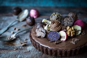 friikkisuklaapiirakka, suklaapiirakka, maitosuklaapiirkaa, ganacheohje, suklaaganachepiirakka, suklaapiirakka
