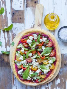 gluteeniton leivonta, kikhernepizza, kikhernepiirakka, kylmä pizza, kesän paras piirakka, kereikkalainen salaatti pizza