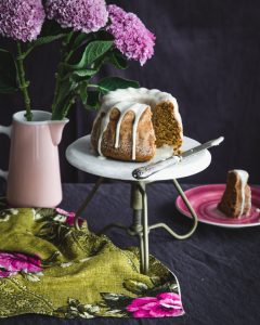 kurpitsa-banaanikakku, kakku jouluksi, maustekakku