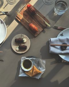 top 10 ravintolat helsingissä, helsingin parhaat ravintolat 2024, toppa, vinkkeli, le coucou vert, teller, cafe savoy, savoy, gastro hub, kuurna, canvas canteen, plats, minne, grape wine bar