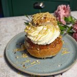 pistaasilaskiaispulla, pistaasilaskiaispullat, pistaasimassa